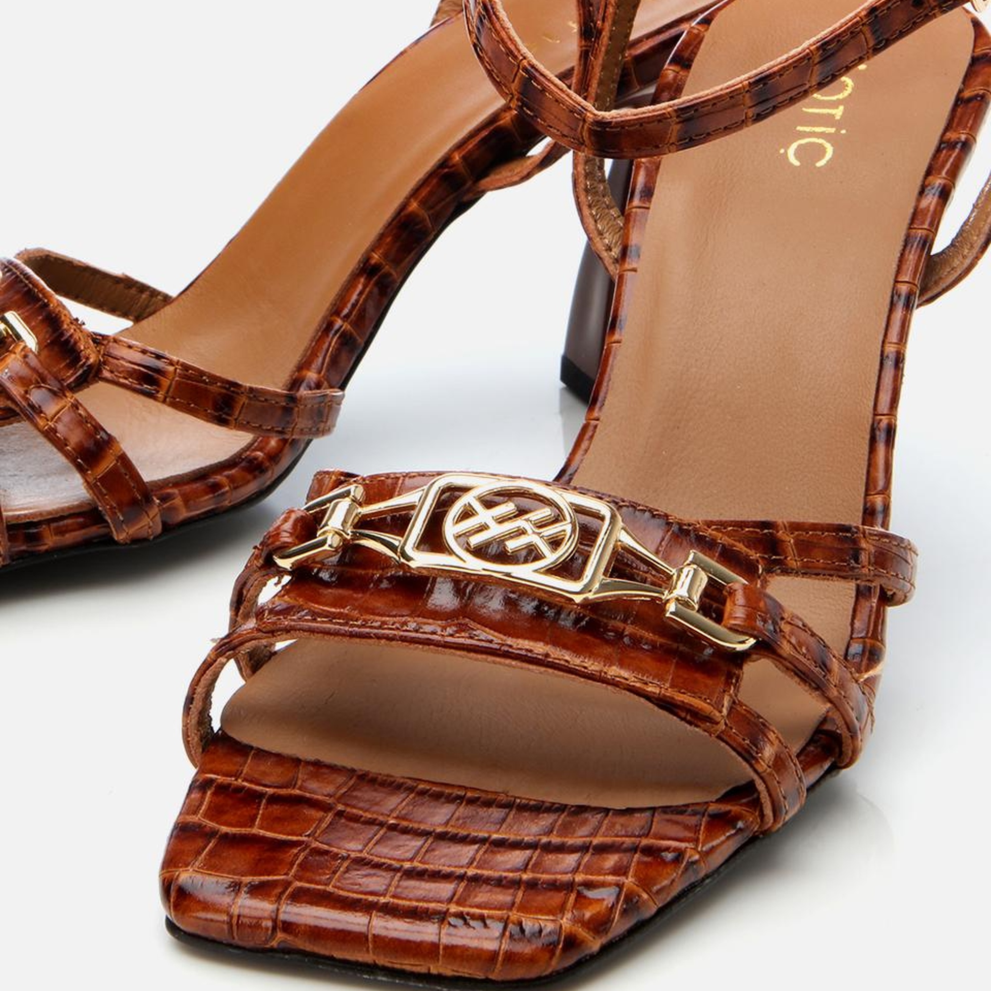 Kadın Deri Taba Kroko Desenli Topuklu Sandalet