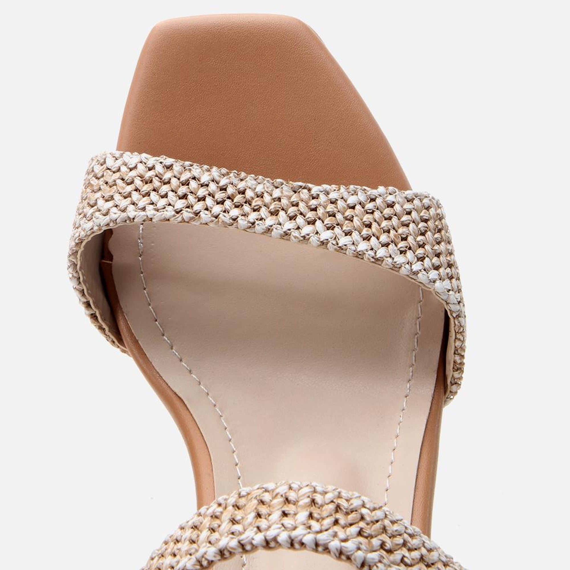 Kadın Bej Hasır Detaylı Topuklu Sandalet