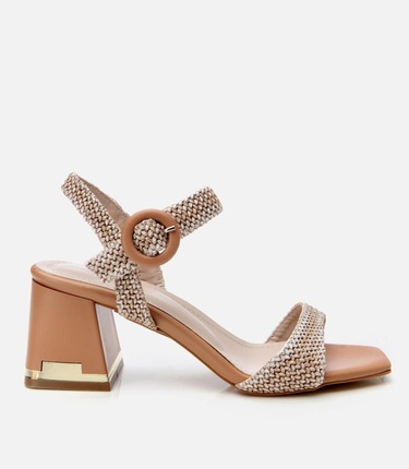  Kadın Bej Hasır Detaylı Topuklu Sandalet