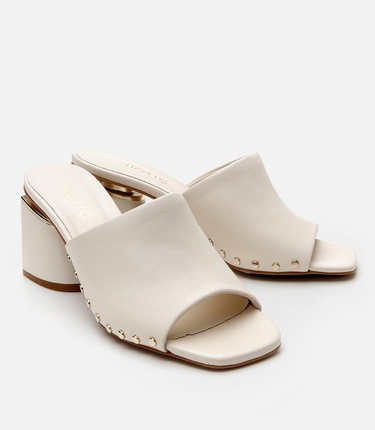  Kadın Deri Ekru Topuklu Terlik