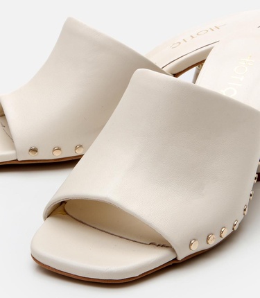  Kadın Deri Ekru Topuklu Terlik