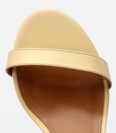  Kadın Deri Sarı Kemerli Topuklu Sandalet