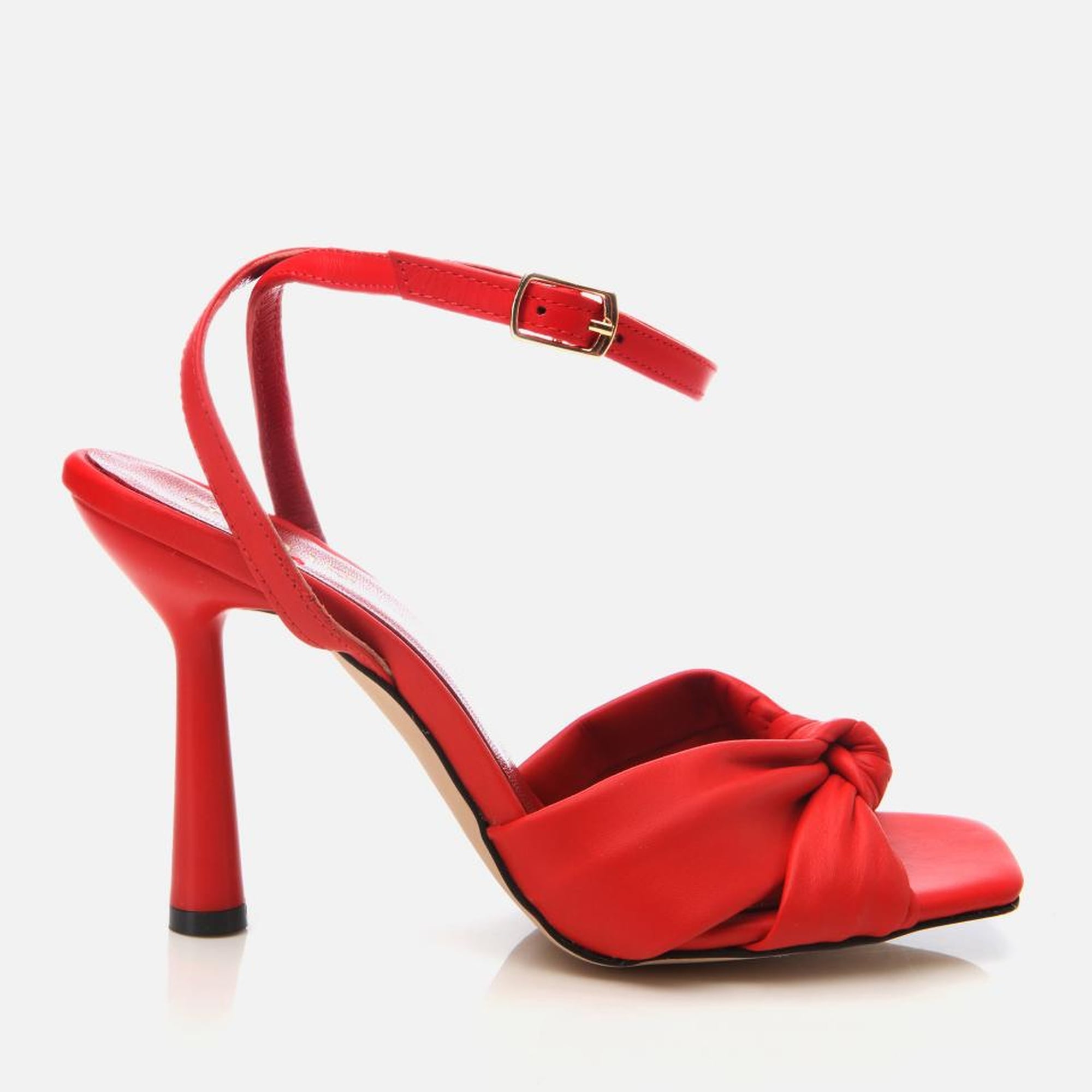 Kadın Deri Kırmızı Kemerli Topuklu Sandalet