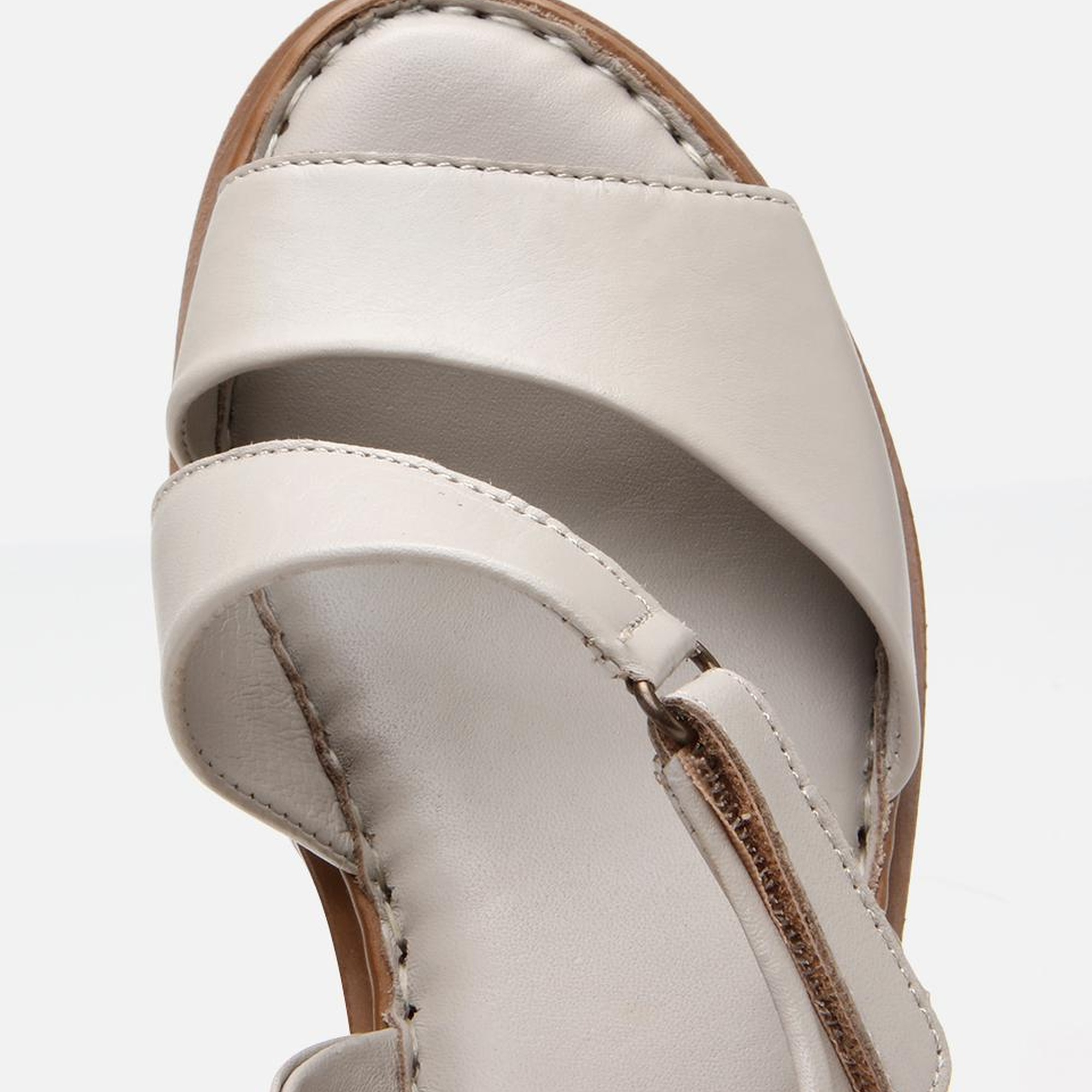 Kadın Deri Ekru Ayarlanabilir Rahat Topuklu Sandalet