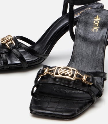  Kadın Deri Siyah Kroko Desenli Topuklu Sandalet