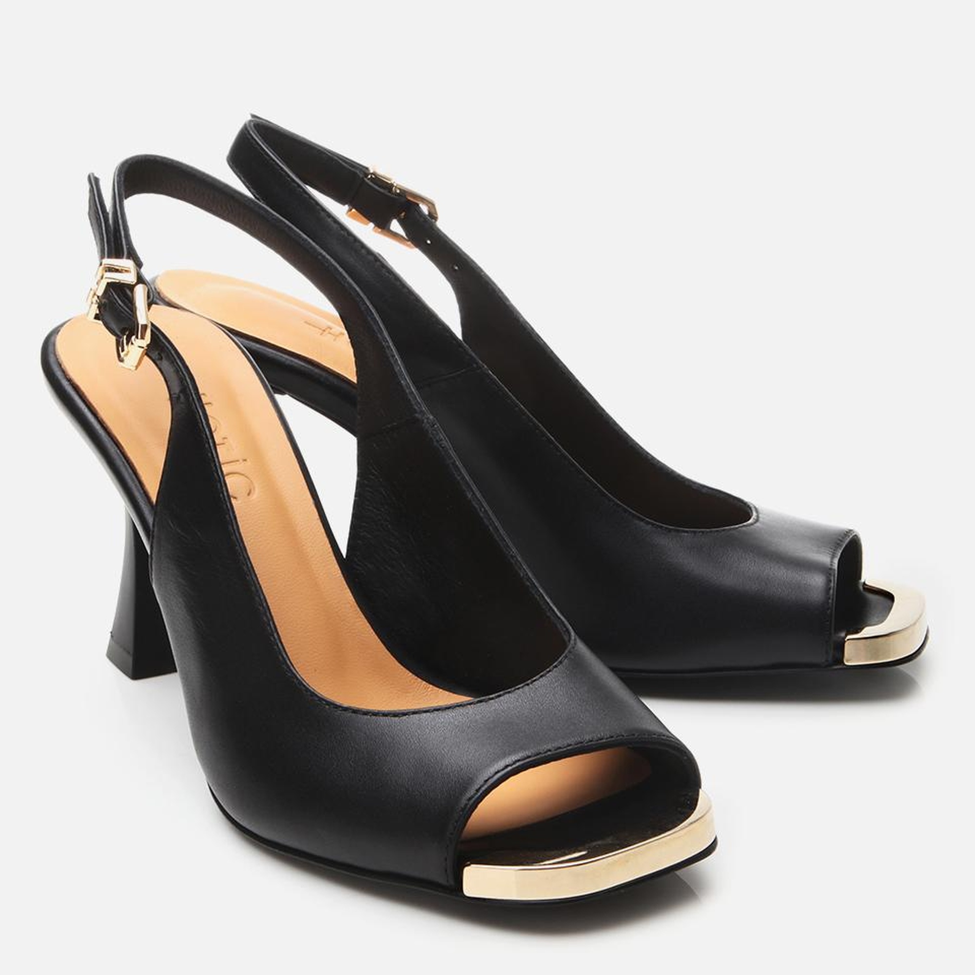 Kadın Deri Siyah Topuklu Sandalet