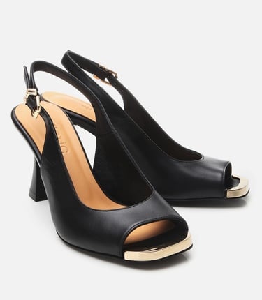  Kadın Deri Siyah Topuklu Sandalet