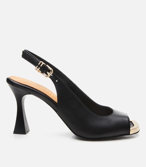  Kadın Deri Siyah Topuklu Sandalet