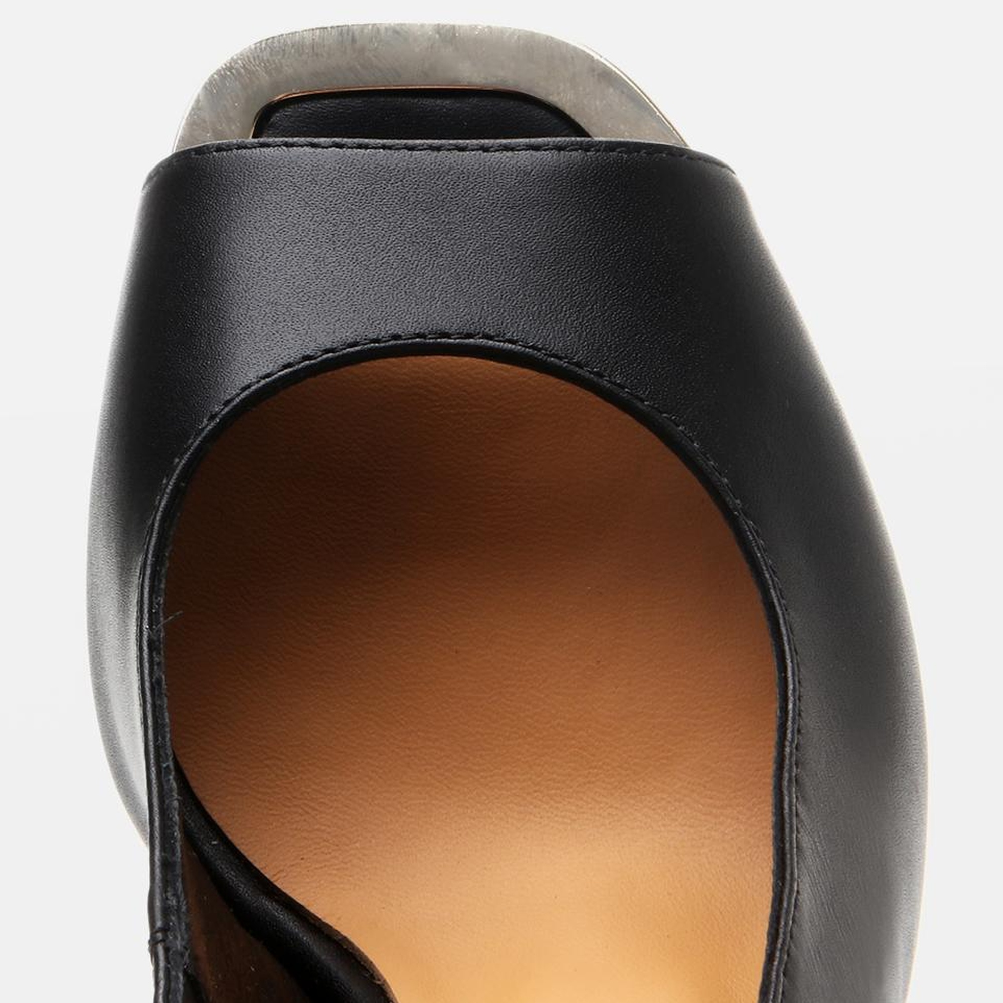 Kadın Deri Siyah Topuklu Sandalet