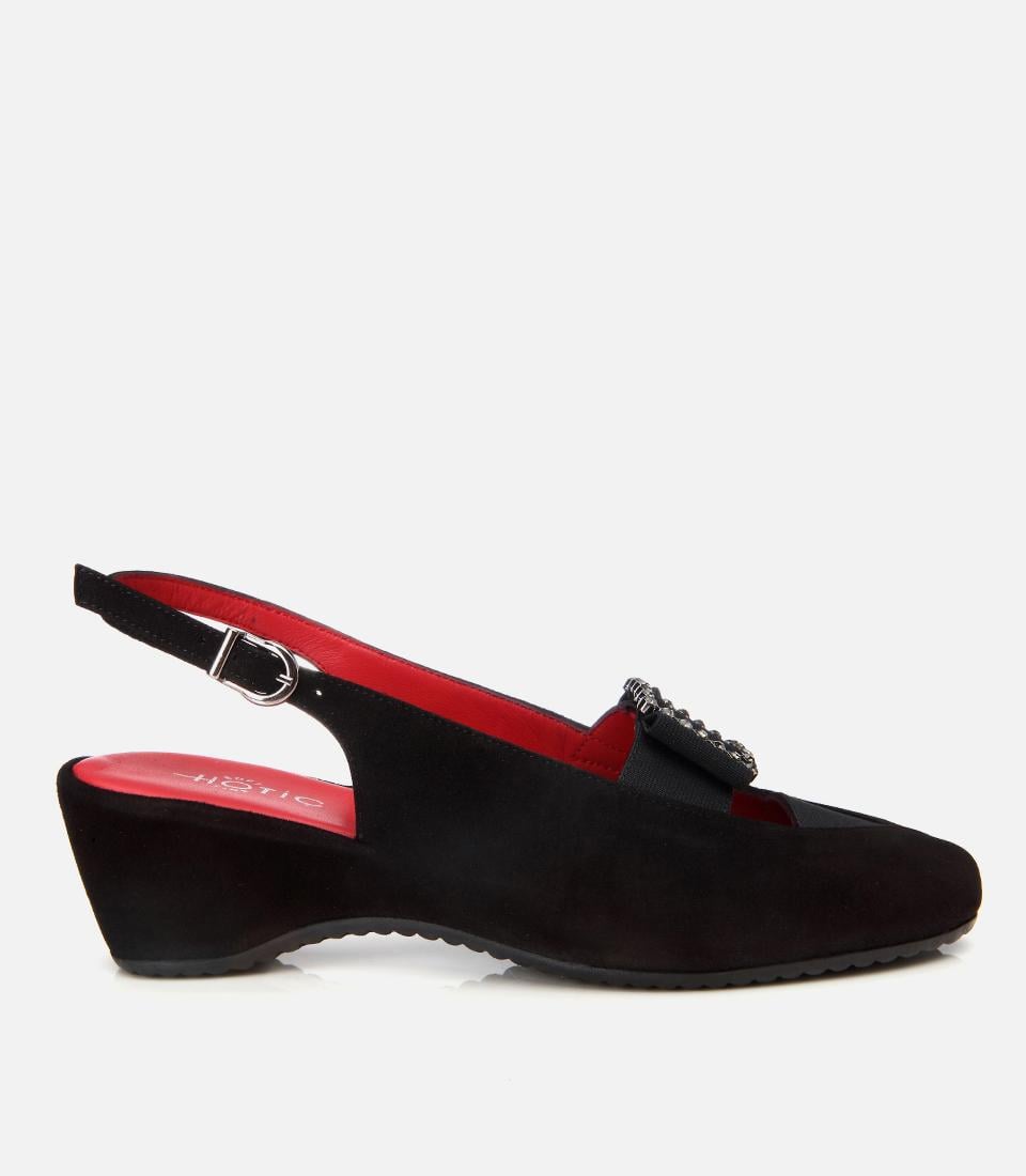  Kadın Süet Deri Siyah Tokalı Esnek Dolgu Topuklu Sandalet