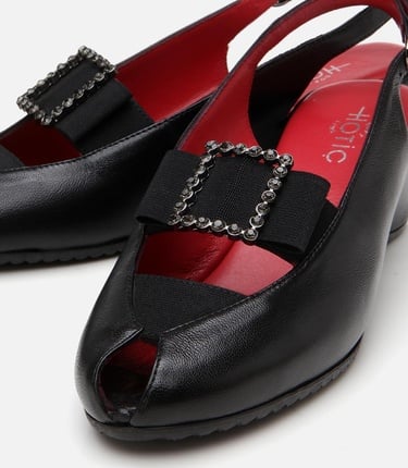  Kadın Deri Siyah Tokalı Esnek Dolgu Topuklu Sandalet