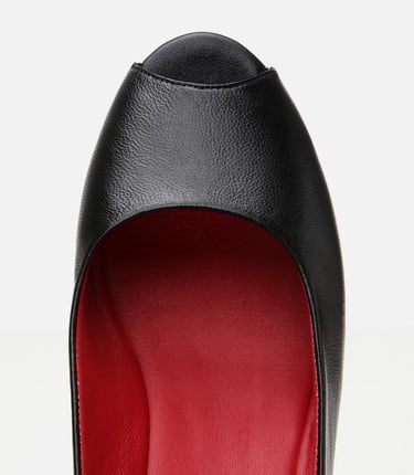  Kadın Deri Siyah Esnek Dolgu Topuklu Sandalet