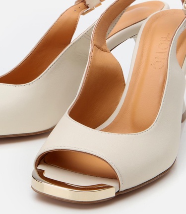  Kadın Deri Ekru Topuklu Sandalet