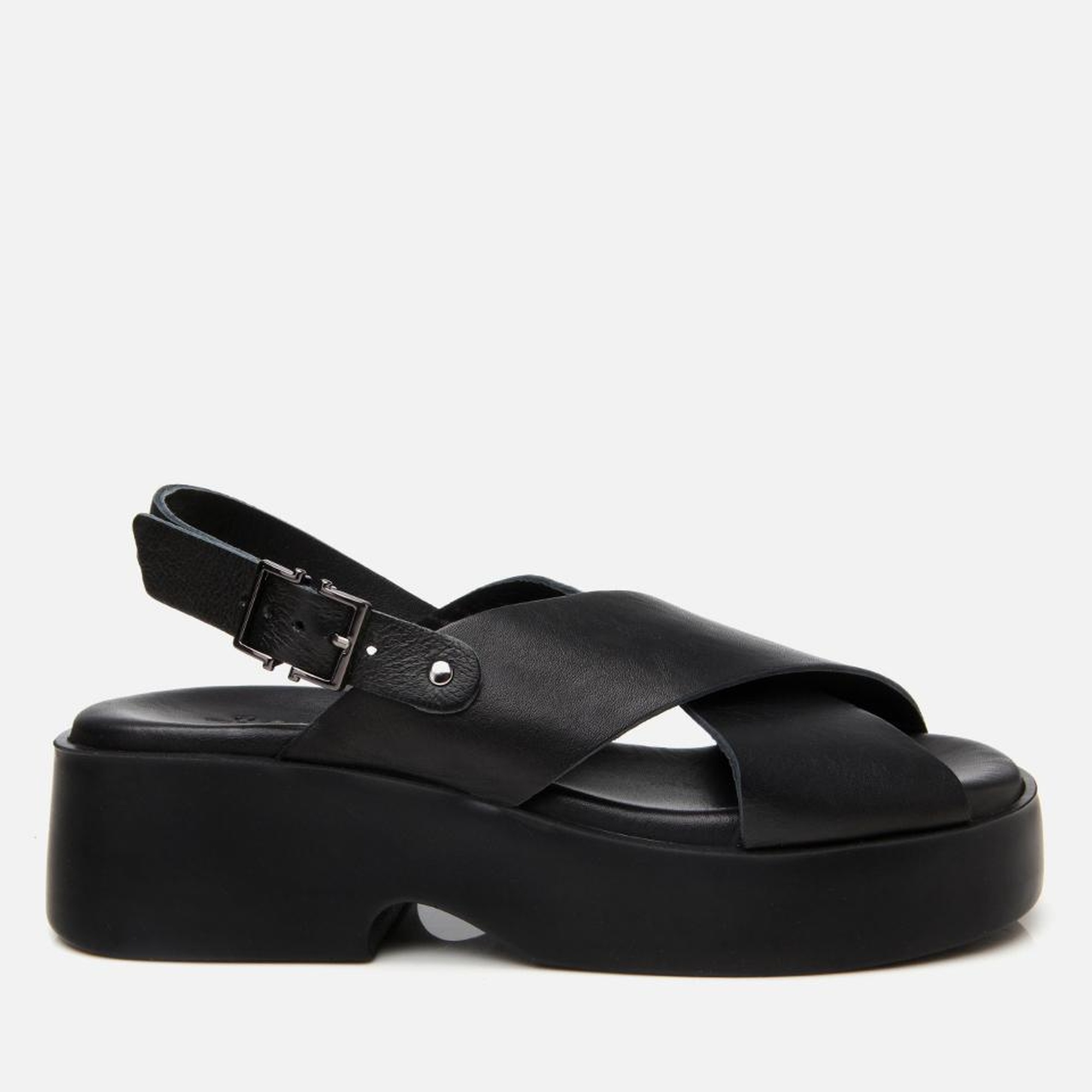 Kadın Deri Siyah Kemerli Dolgu Topuklu Sandalet