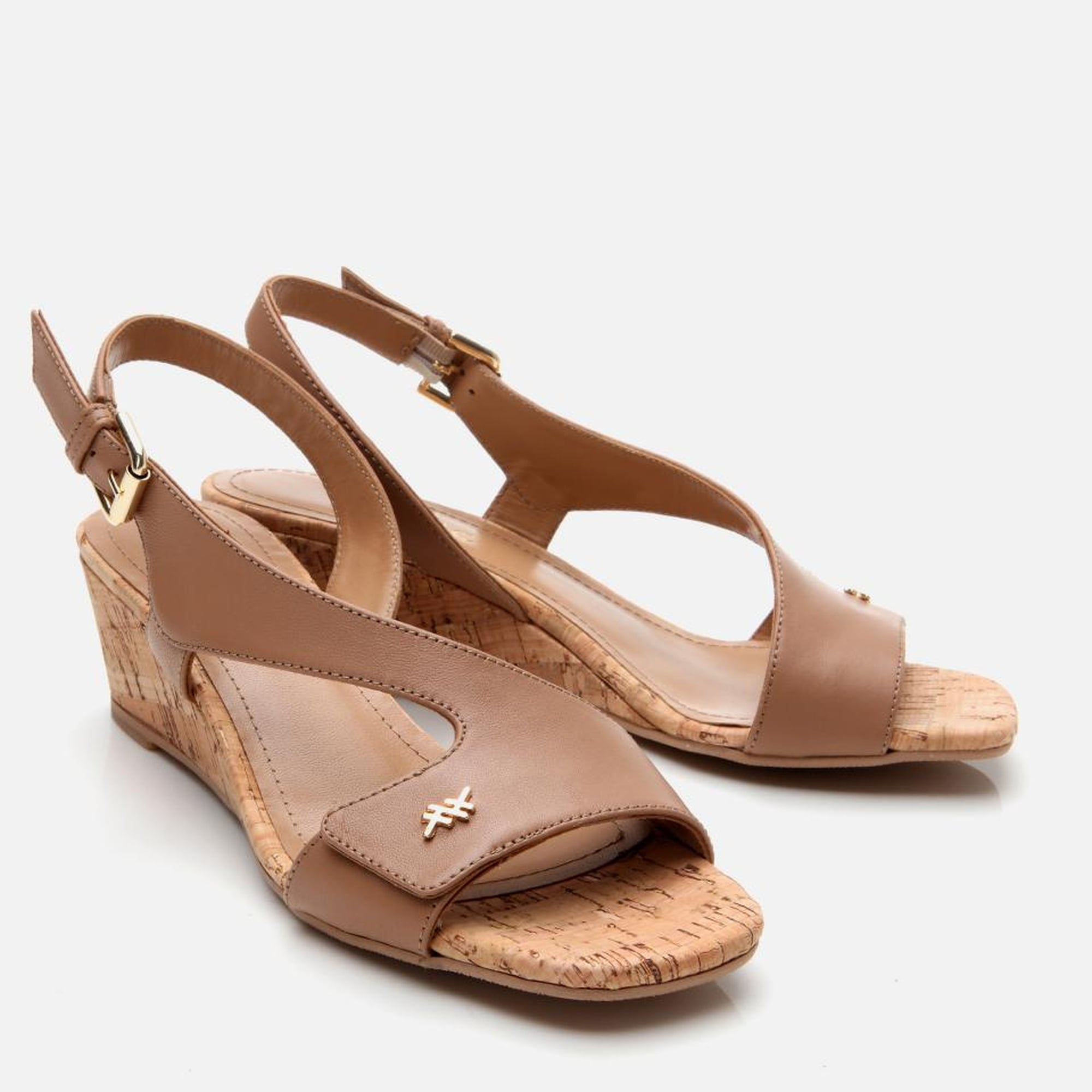 Kadın Deri Bej Kemerli Dolgu Topuklu Sandalet