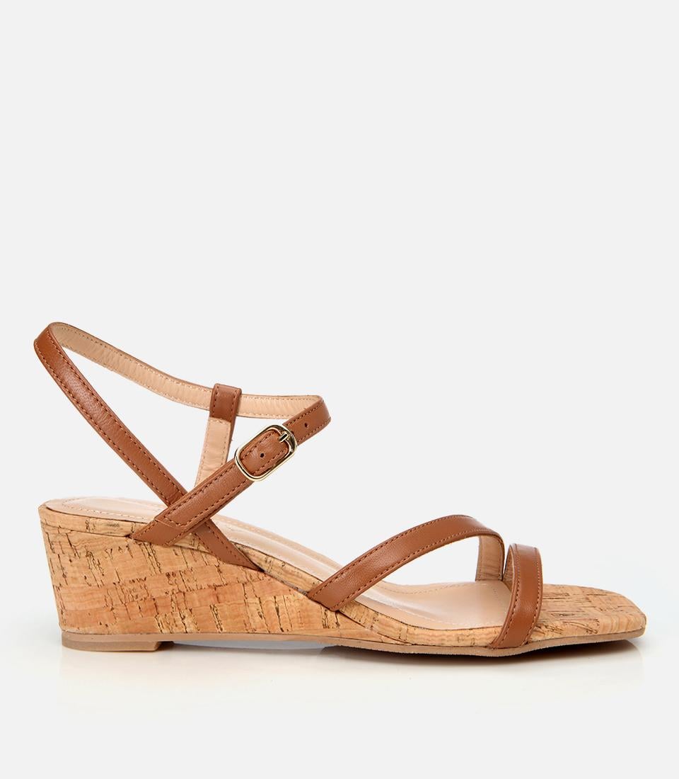  Kadın Deri Taba Dolgu Topuklu Sandalet