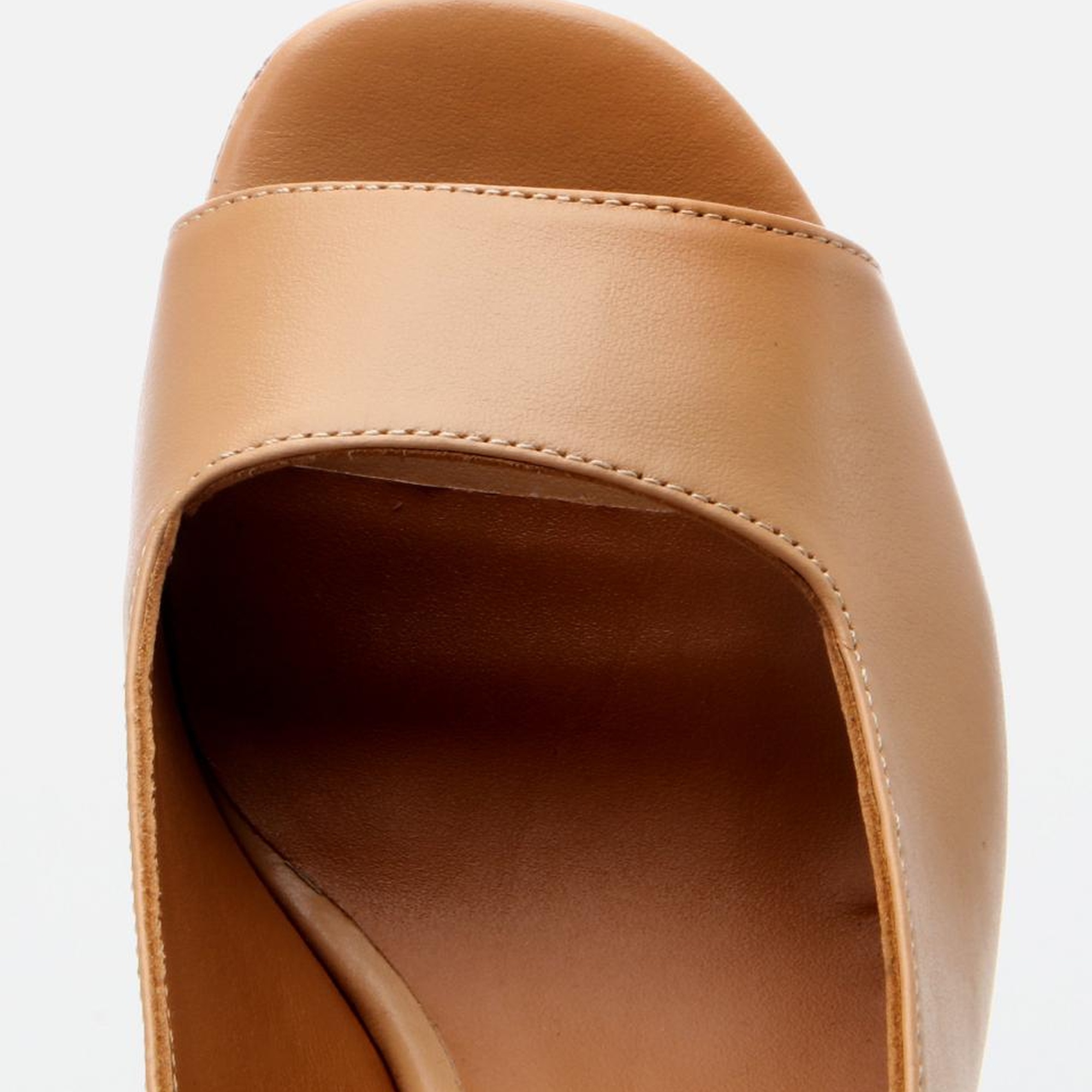 Kadın Deri Bej Topuklu Sandalet