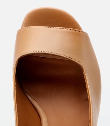  Kadın Deri Bej Topuklu Sandalet