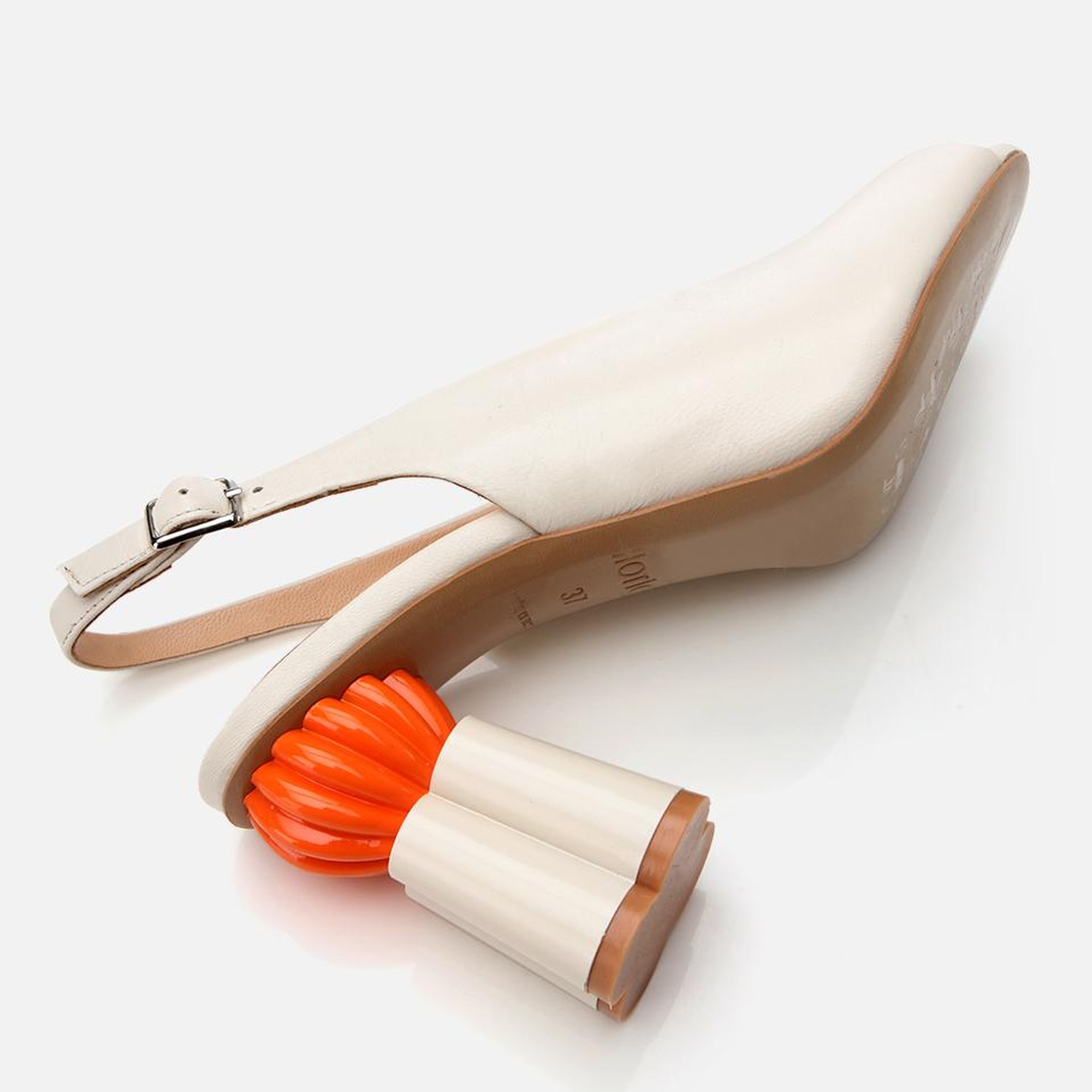 Kadın Deri Ekru Kalın Topuklu Sandalet