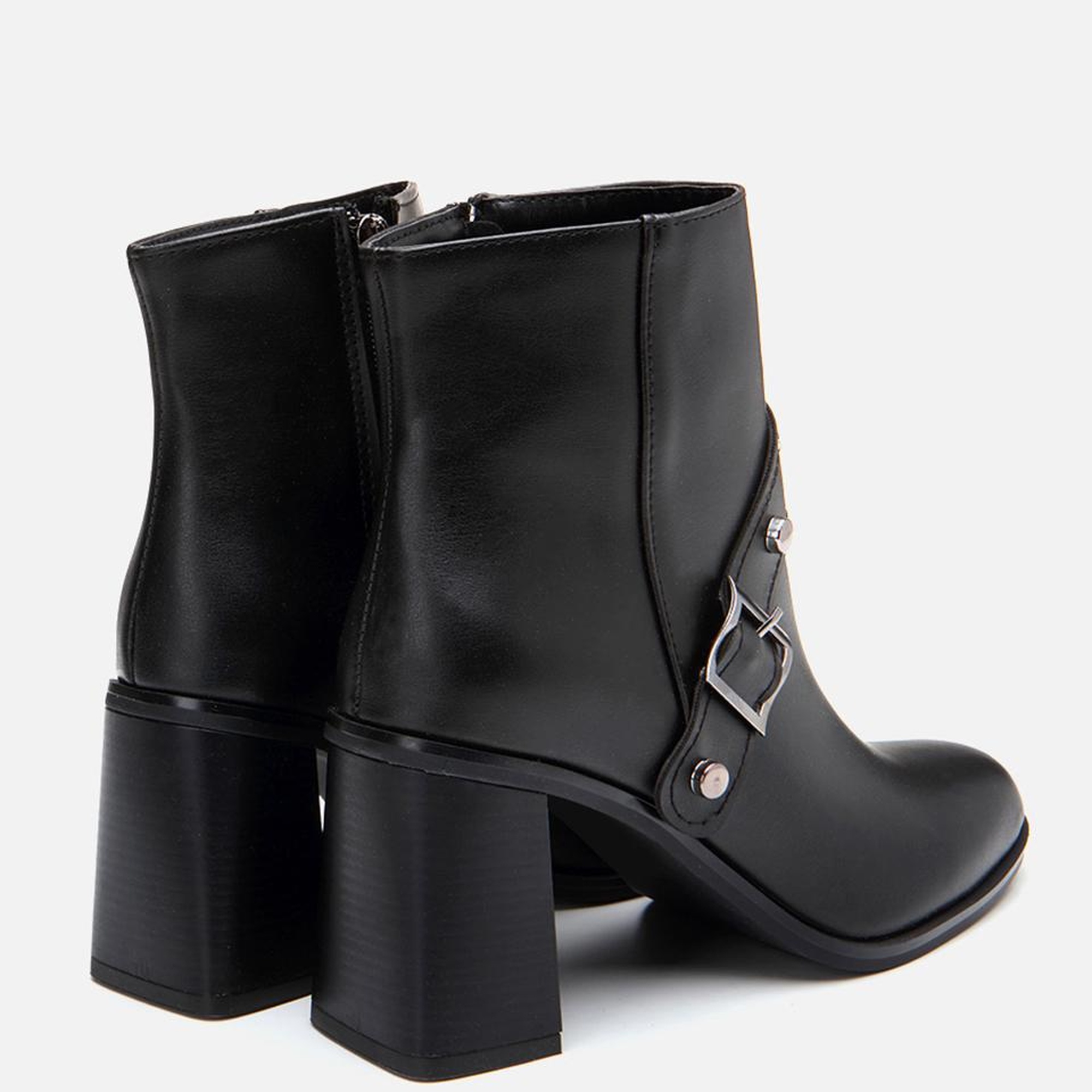 Kadın Siyah Tokalı Topuklu Bot