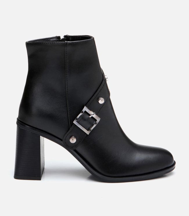  Kadın Siyah Tokalı Topuklu Bot