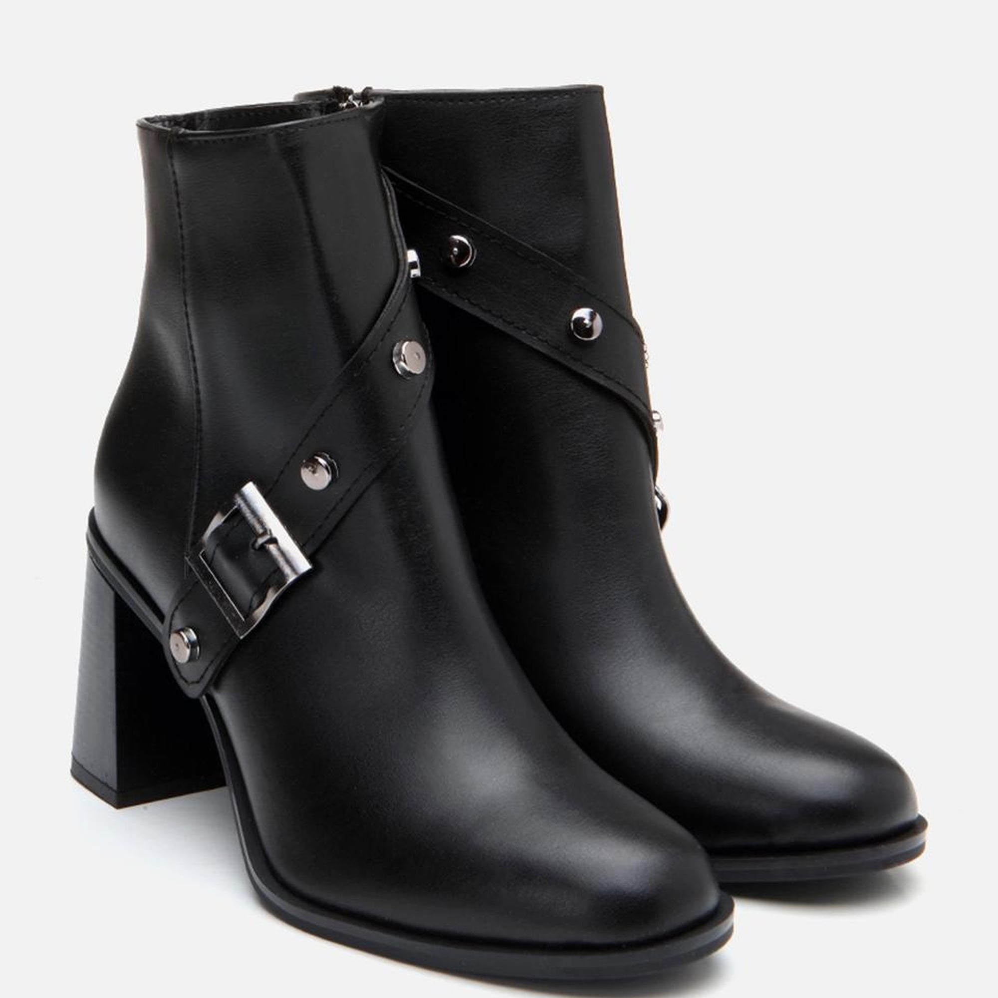 Kadın Siyah Tokalı Topuklu Bot