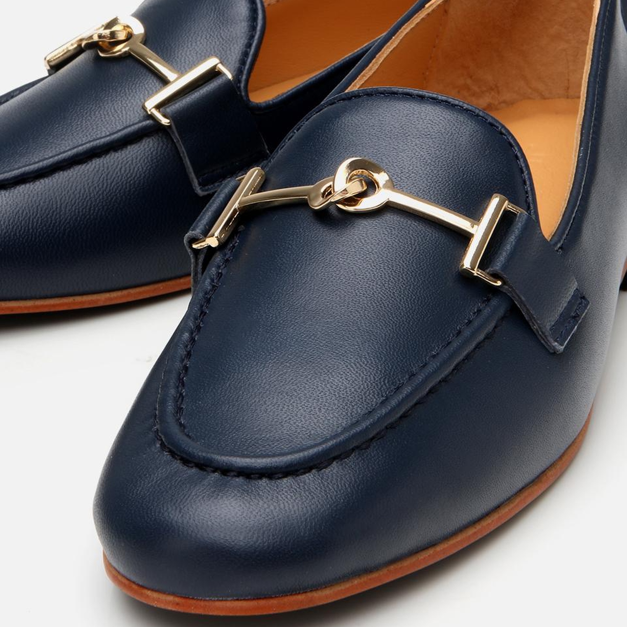 Kadın Deri Lacivert Tokalı Klasik Loafer