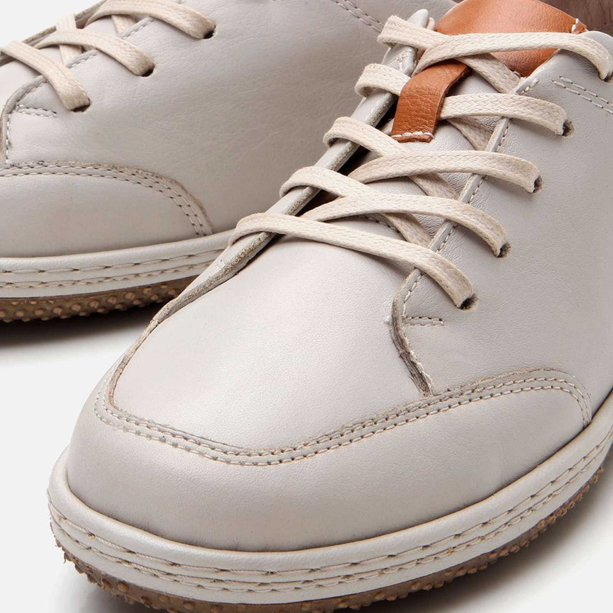 Kadın Deri Bej Comfort Spor Ayakkabı