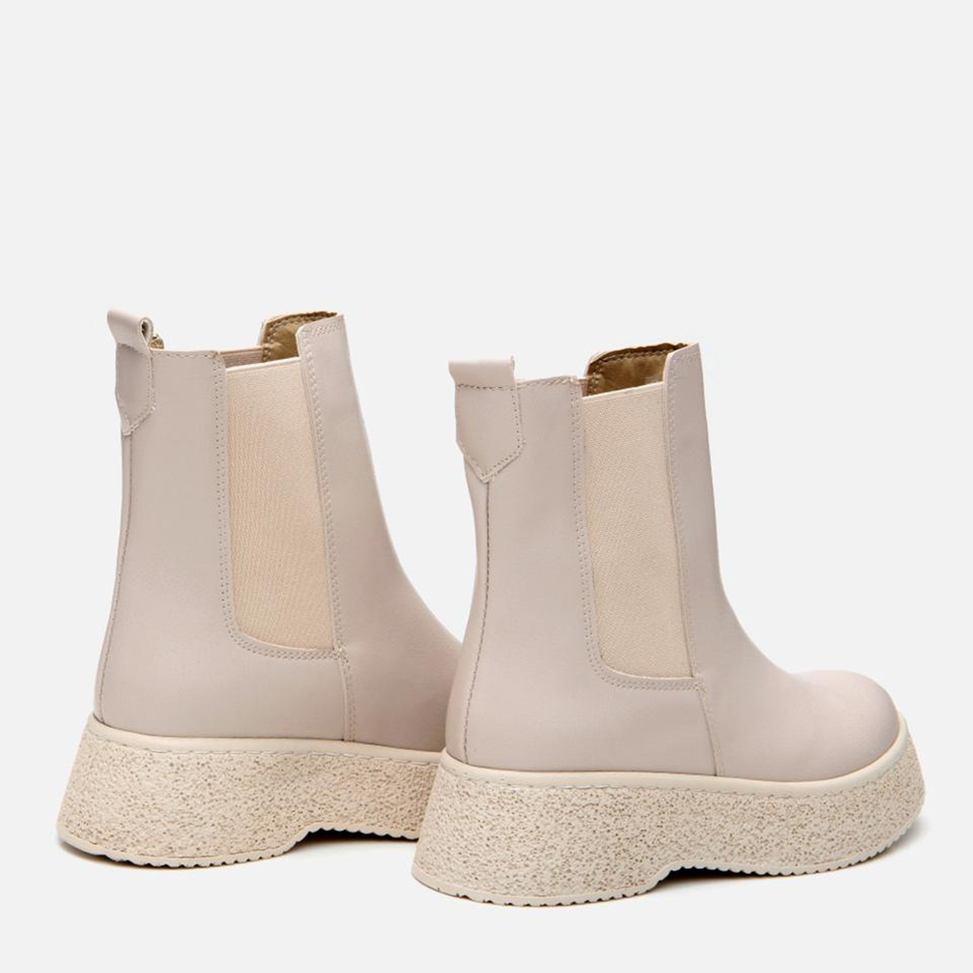 Kadın Bej Kalın Tabanlı Düz Bot