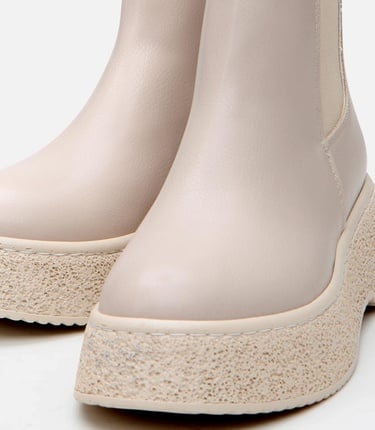  Kadın Bej Kalın Tabanlı Düz Bot