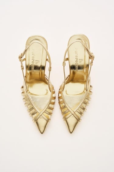  Altın Ayakkabı 0330