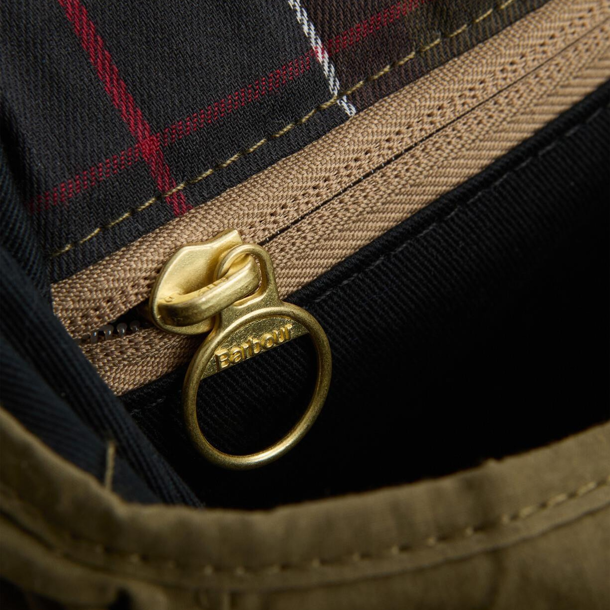 Barbour Transport Riever Omuz Çantası