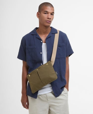  Barbour Transport Omuz Çantası