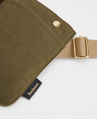  Barbour Transport Omuz Çantası