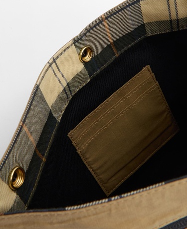  Barbour Transport Omuz Çantası