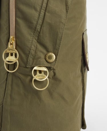  Barbour Transport Zip Closure Sırt Çantası