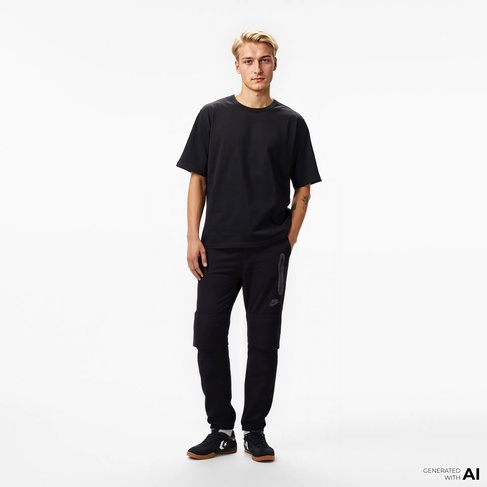  Nike Tech Woven Erkek Siyah Eşofman Altı