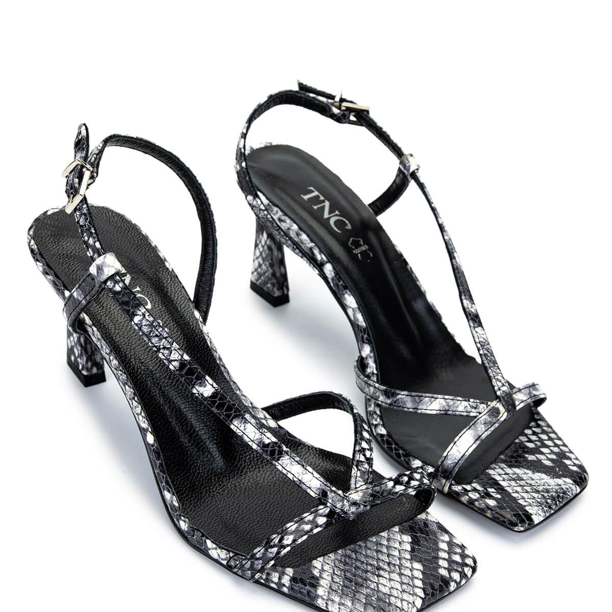 Tamer Tanca Kadın Hakiki Deri Siyah/Beyaz Yılan Topuklu Ayakkabı