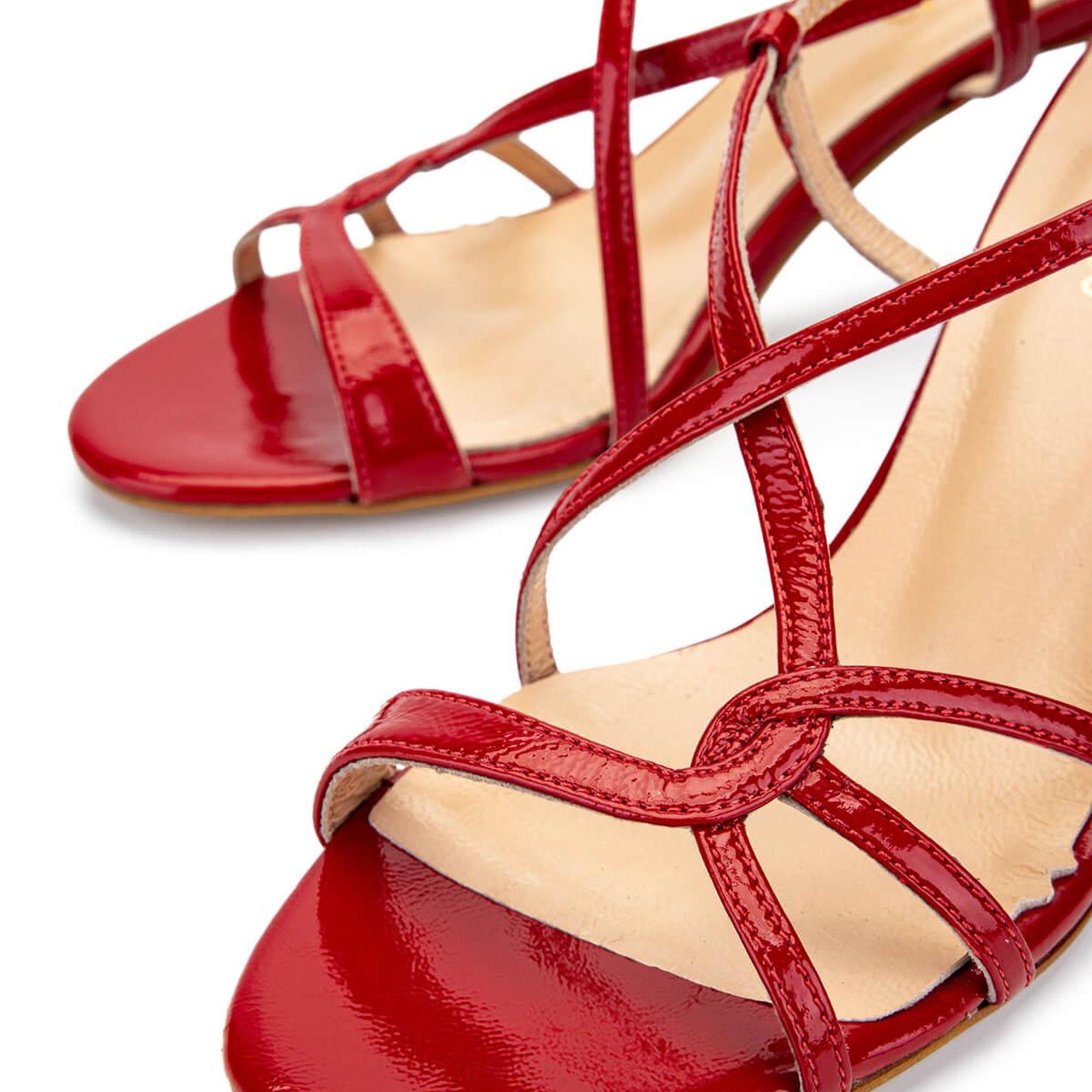 Tamer Tanca Kadın Hakiki Deri Kırmızı Rugan Topuklu Ayakkabı