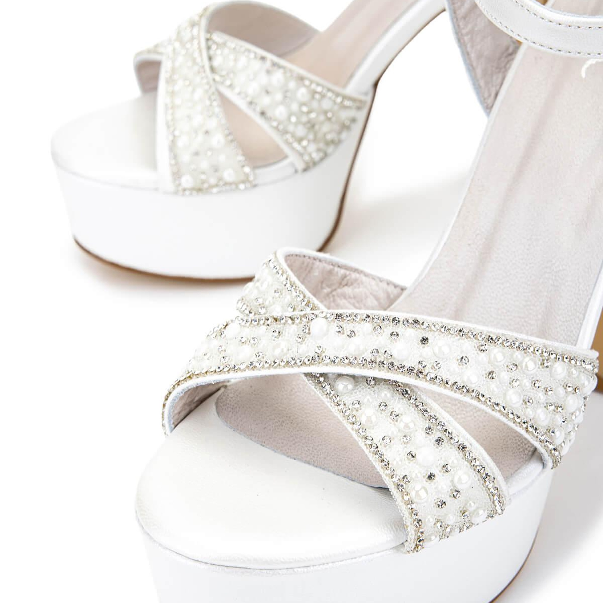 Tamer Tanca Kadın Vegan Beyaz Sedef Topuklu Ayakkabı