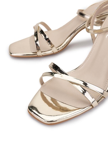  Tamer Tanca Kadın Vegan Altın Topuklu Ayakkabı