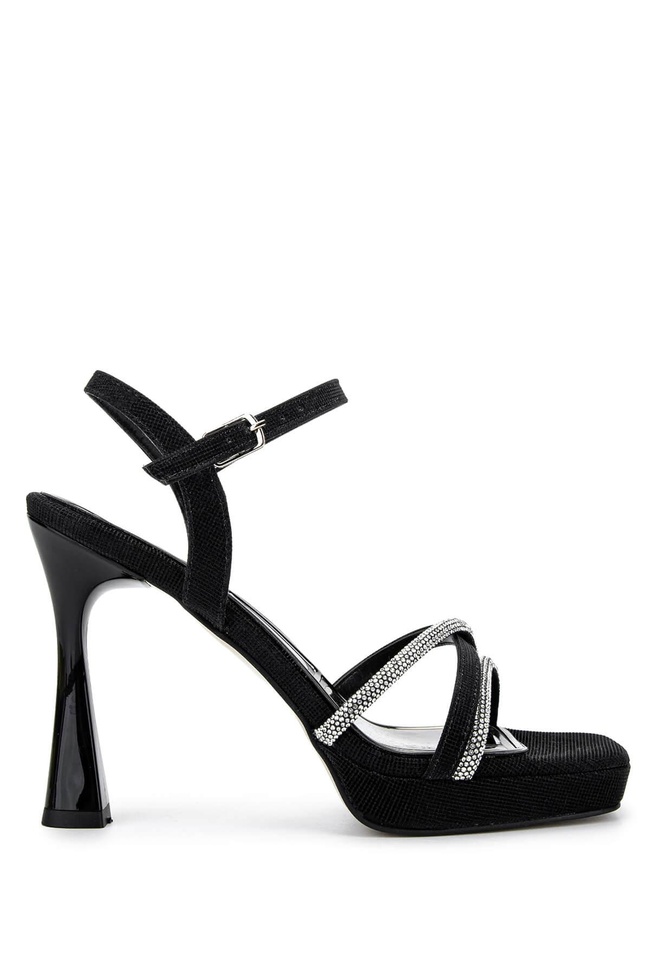  Tamer Tanca Kadın Suni Deri Siyah Topuklu Ayakkabı