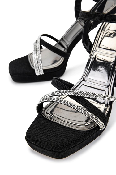  Tamer Tanca Kadın Suni Deri Siyah Topuklu Ayakkabı