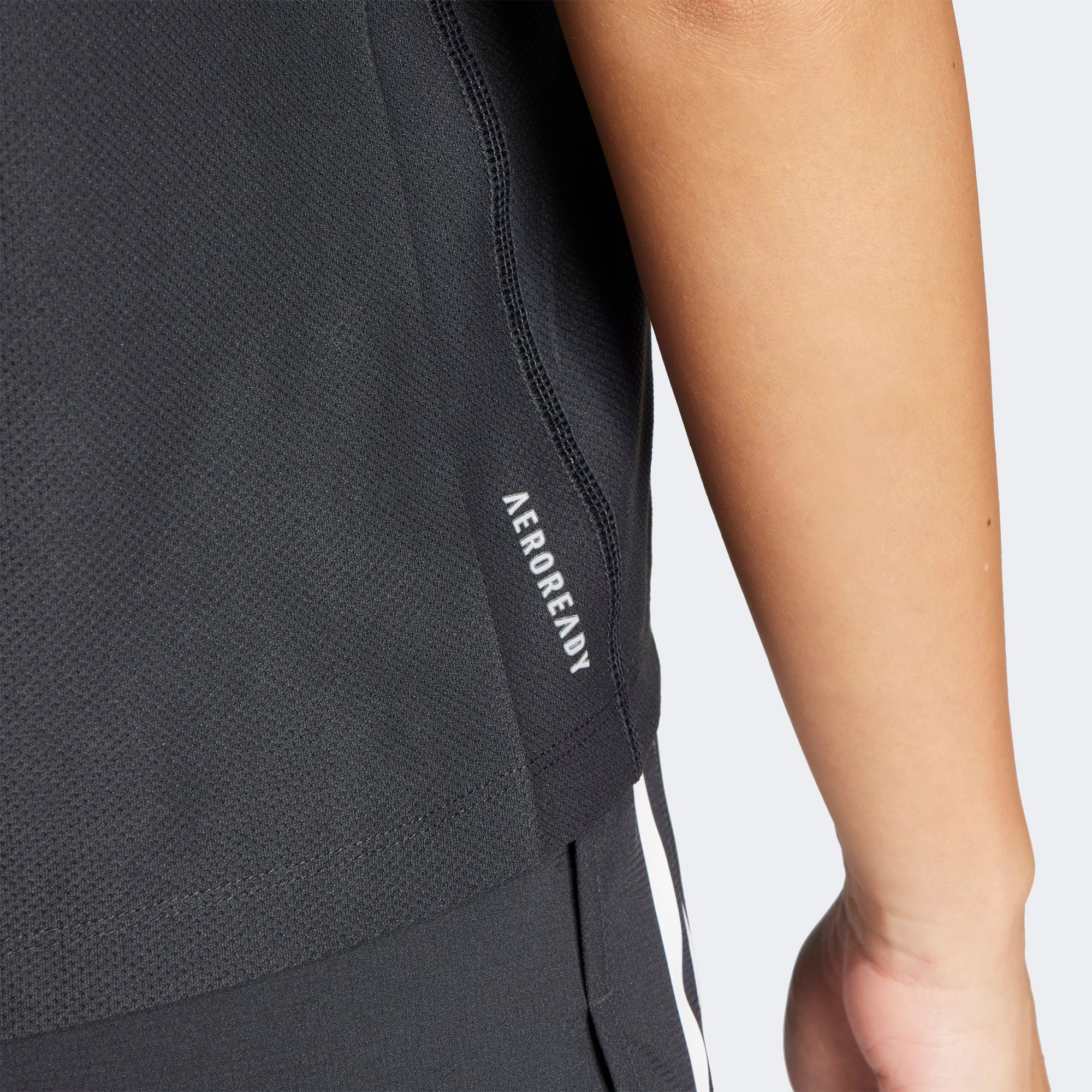 adidas Own The Run Kadın Siyah Koşu T-Shirt