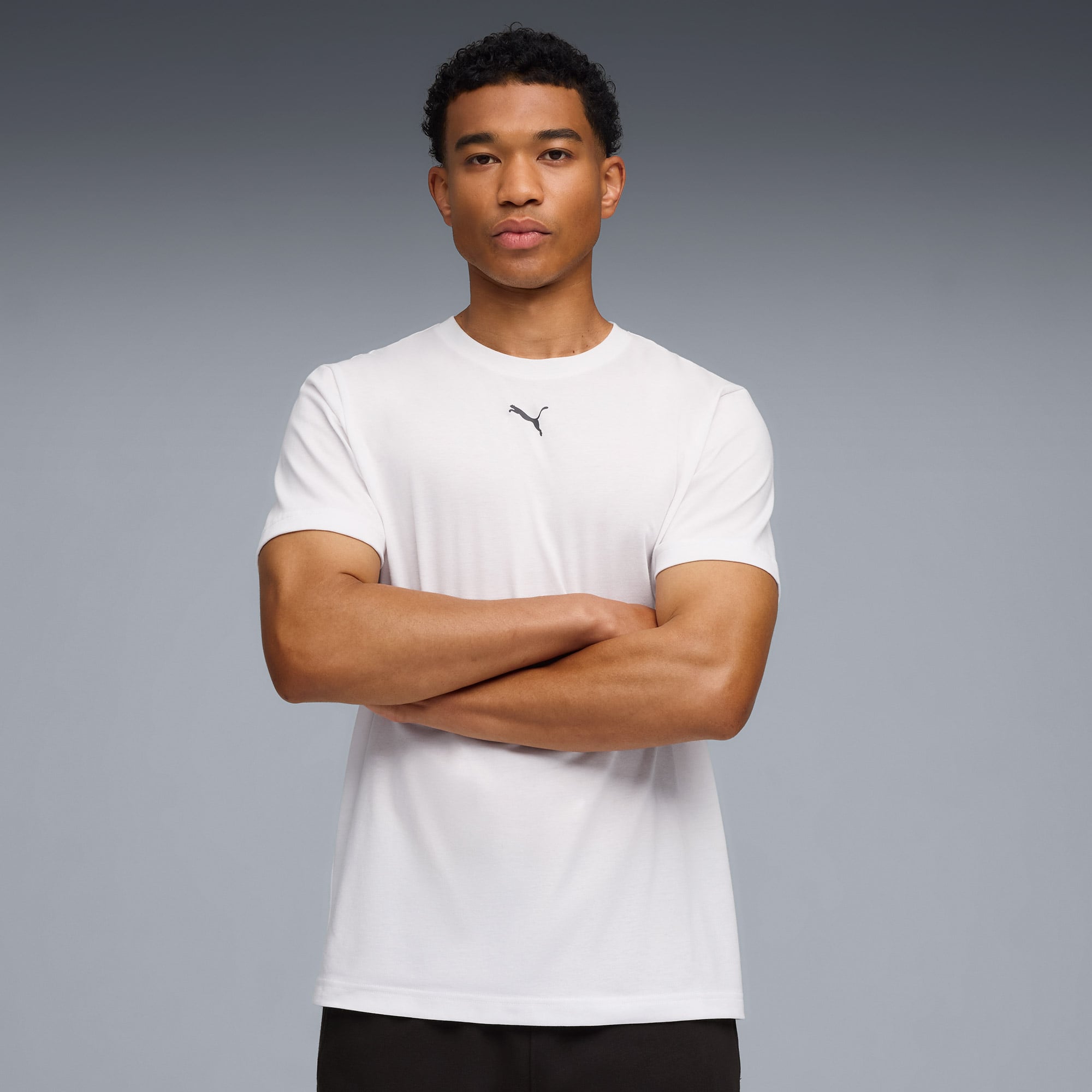  Puma Graphic illustrated Erkek Beyaz Antrenman T-Shirt