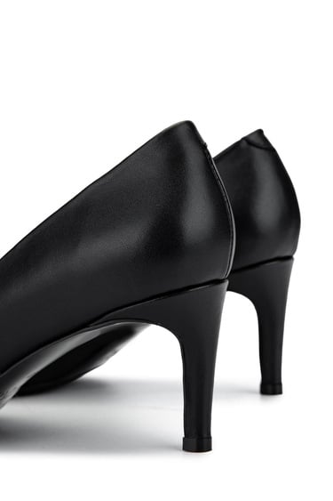  Tamer Tanca Kadın Hakiki Deri Siyah Deri Topuklu Ayakkabı