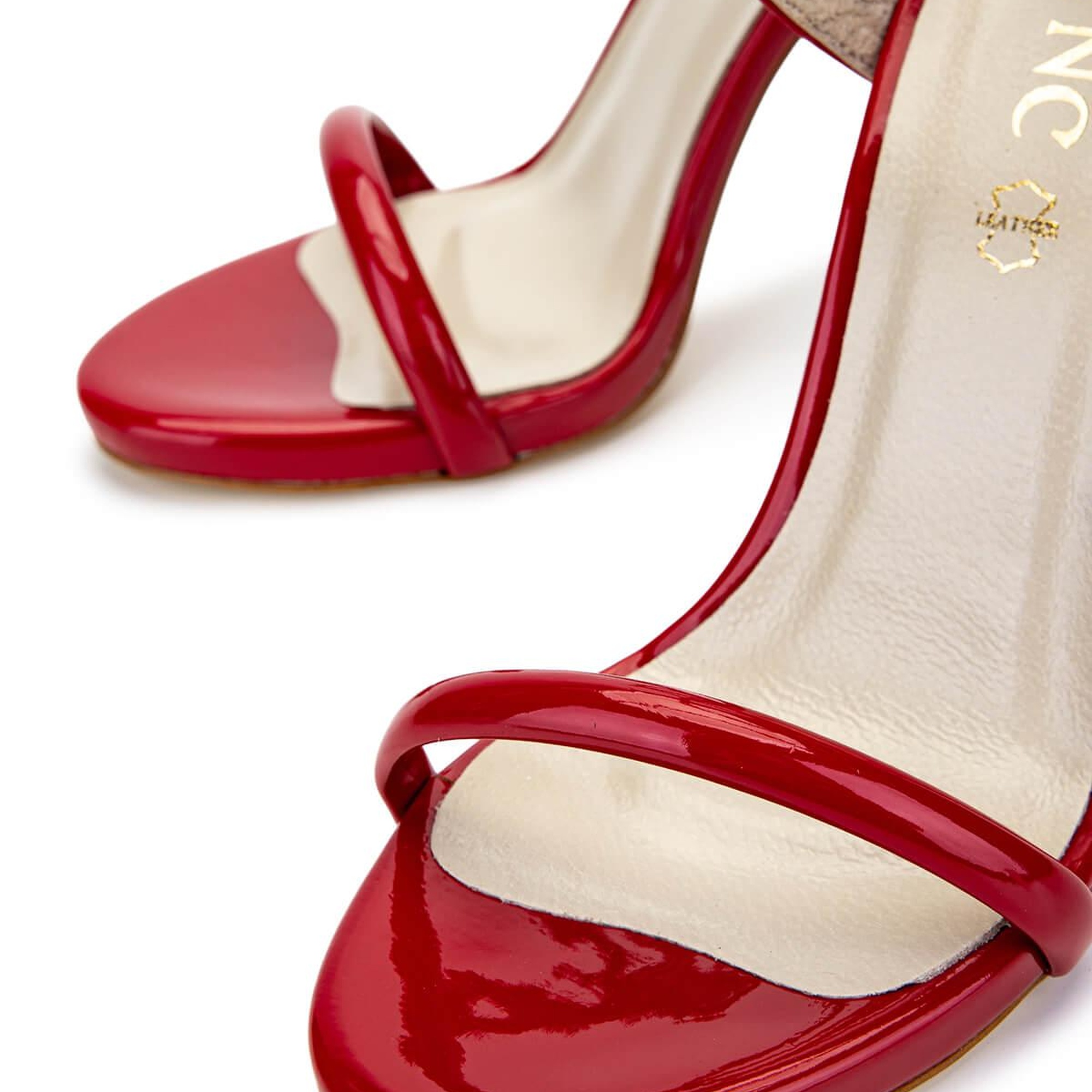 Tamer Tanca Kadın Vegan Kırmızı Rugan Topuklu Ayakkabı