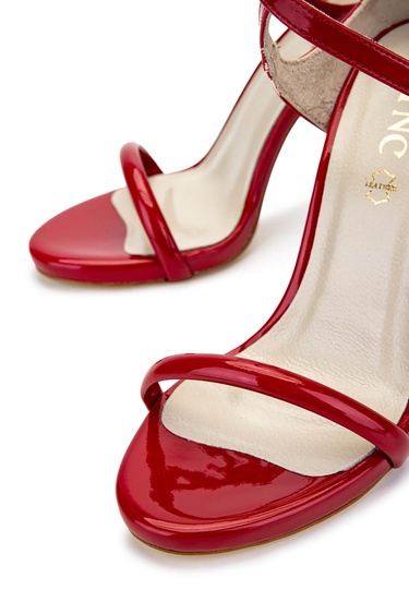  Tamer Tanca Kadın Vegan Kırmızı Rugan Topuklu Ayakkabı