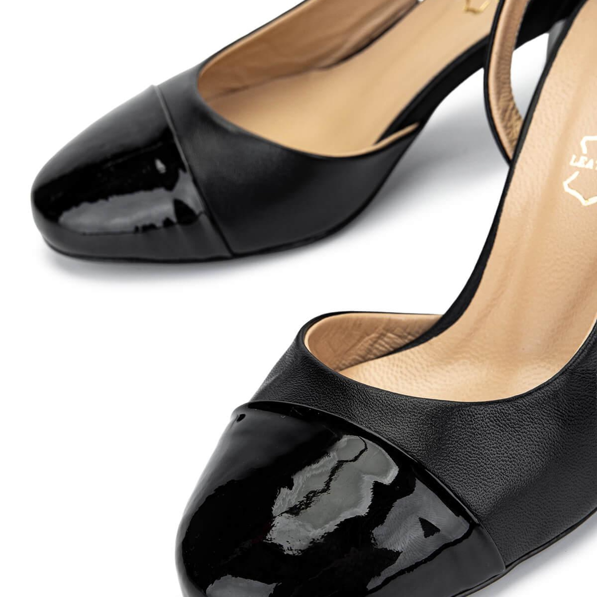 Tamer Tanca Kadın Hakiki Deri Siyah Rugan Topuklu Ayakkabı