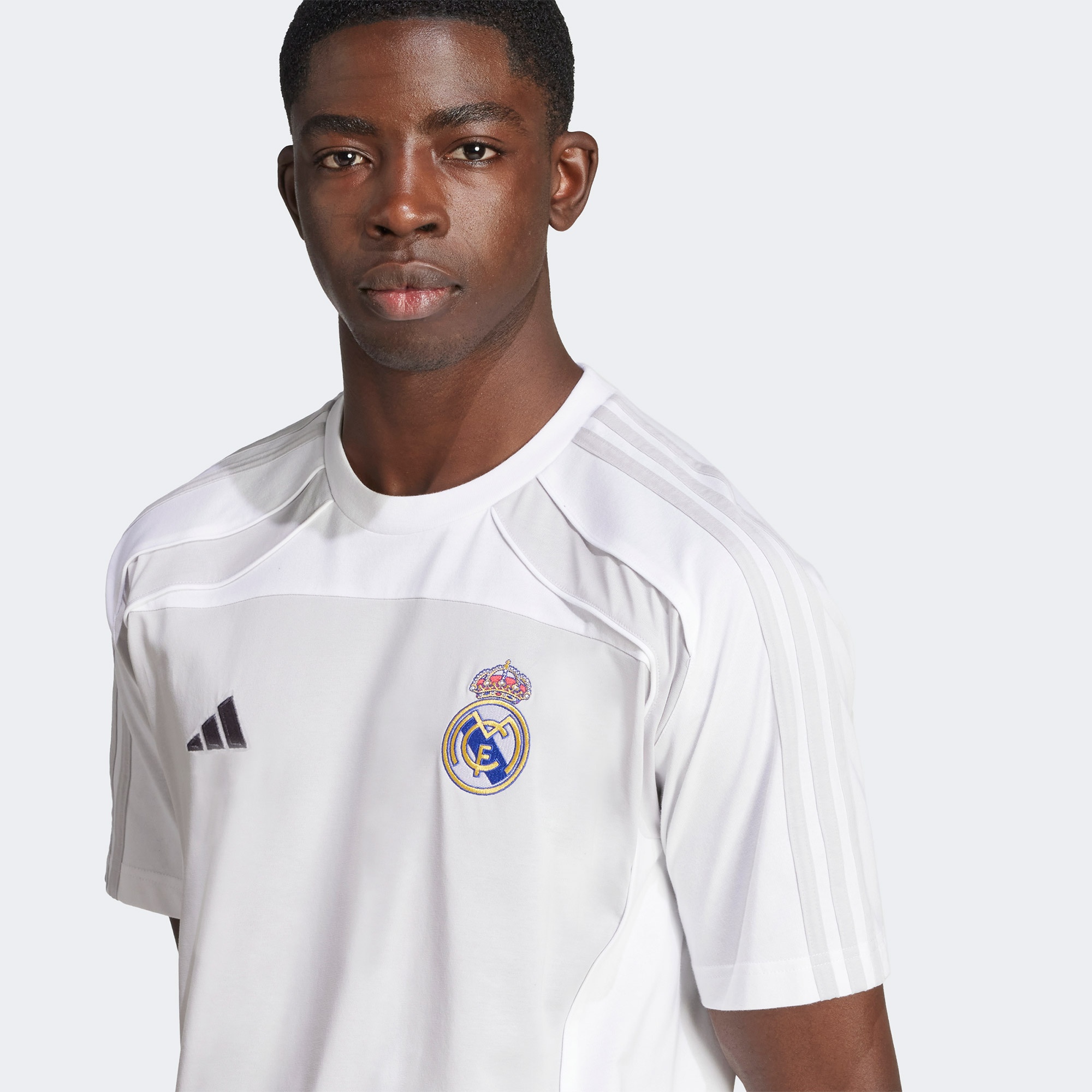 adidas Real Madrid Ubp Erkek Gri Futbol T-Shirt